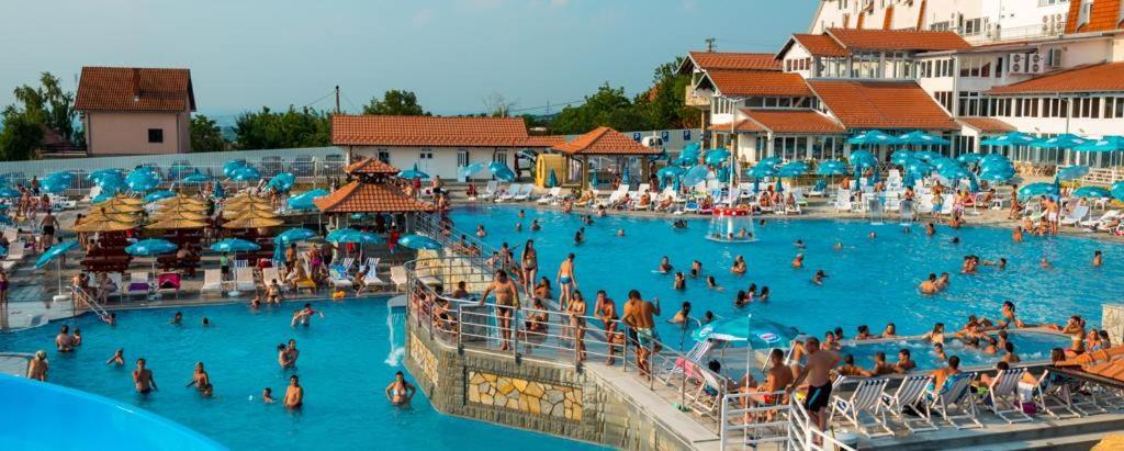Отель Odmaraliste Vidik Lazarevac Экстерьер фото